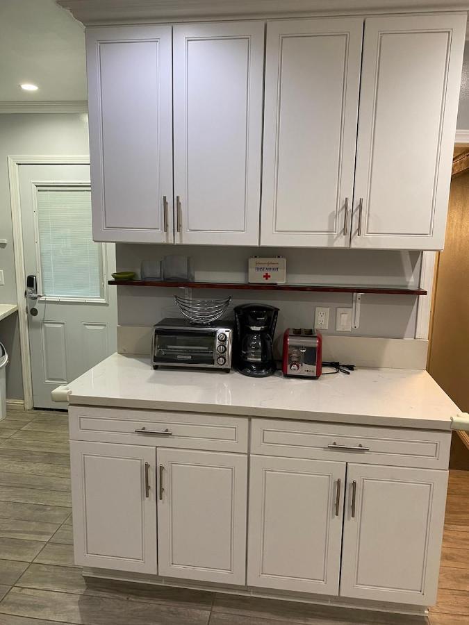 Private Room In Los Angeles With Wifi, Tv, And View Of Hollywood Sign & Shared Kitchen Bagian luar foto