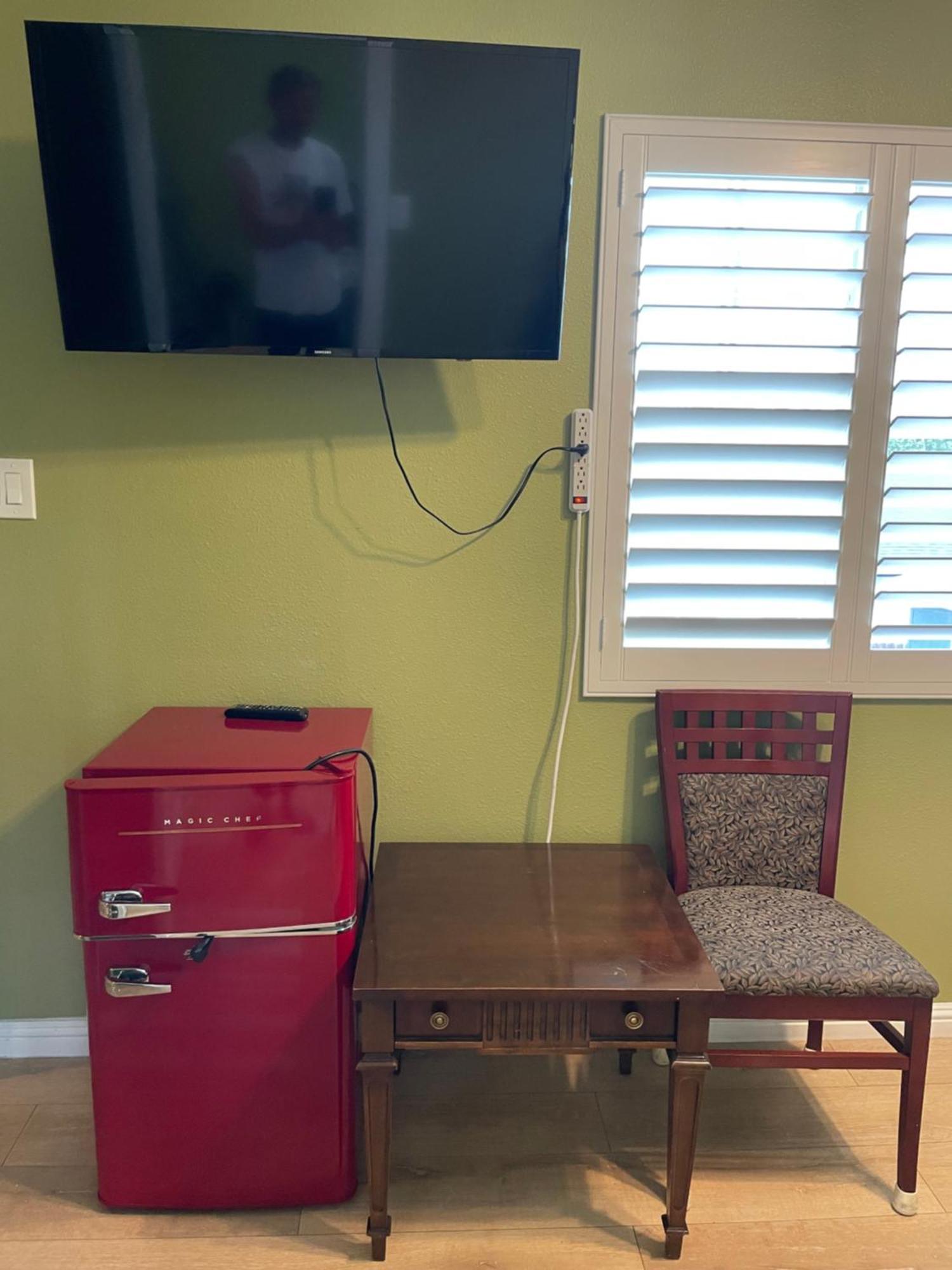 Private Room In Los Angeles With Wifi, Tv, And View Of Hollywood Sign & Shared Kitchen Bagian luar foto